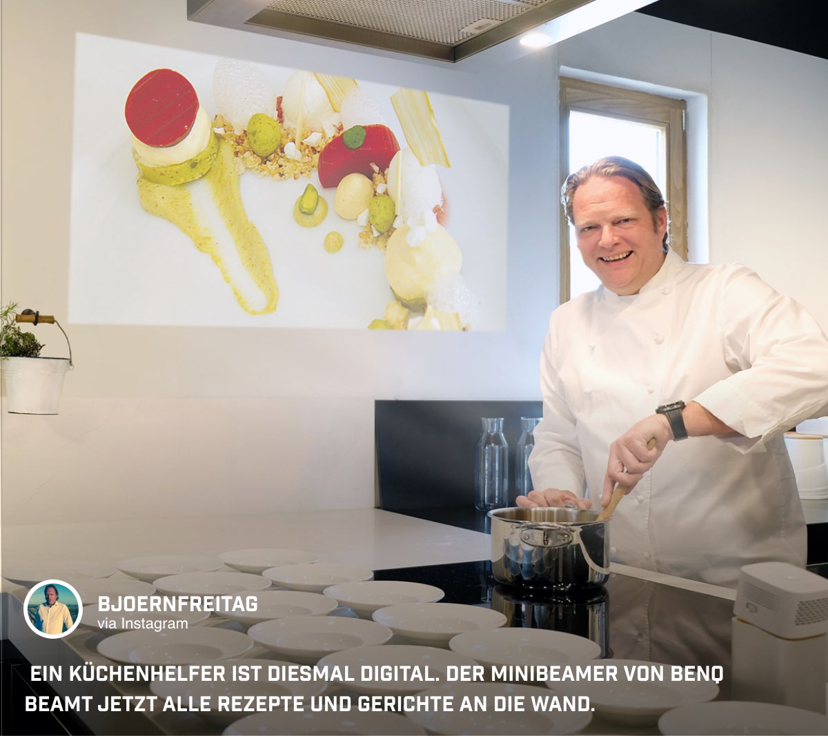Vielseitig einsetzbar: @bjoernfreitag beamt Rezepte mit dem GV1 einfach an die Wand.
