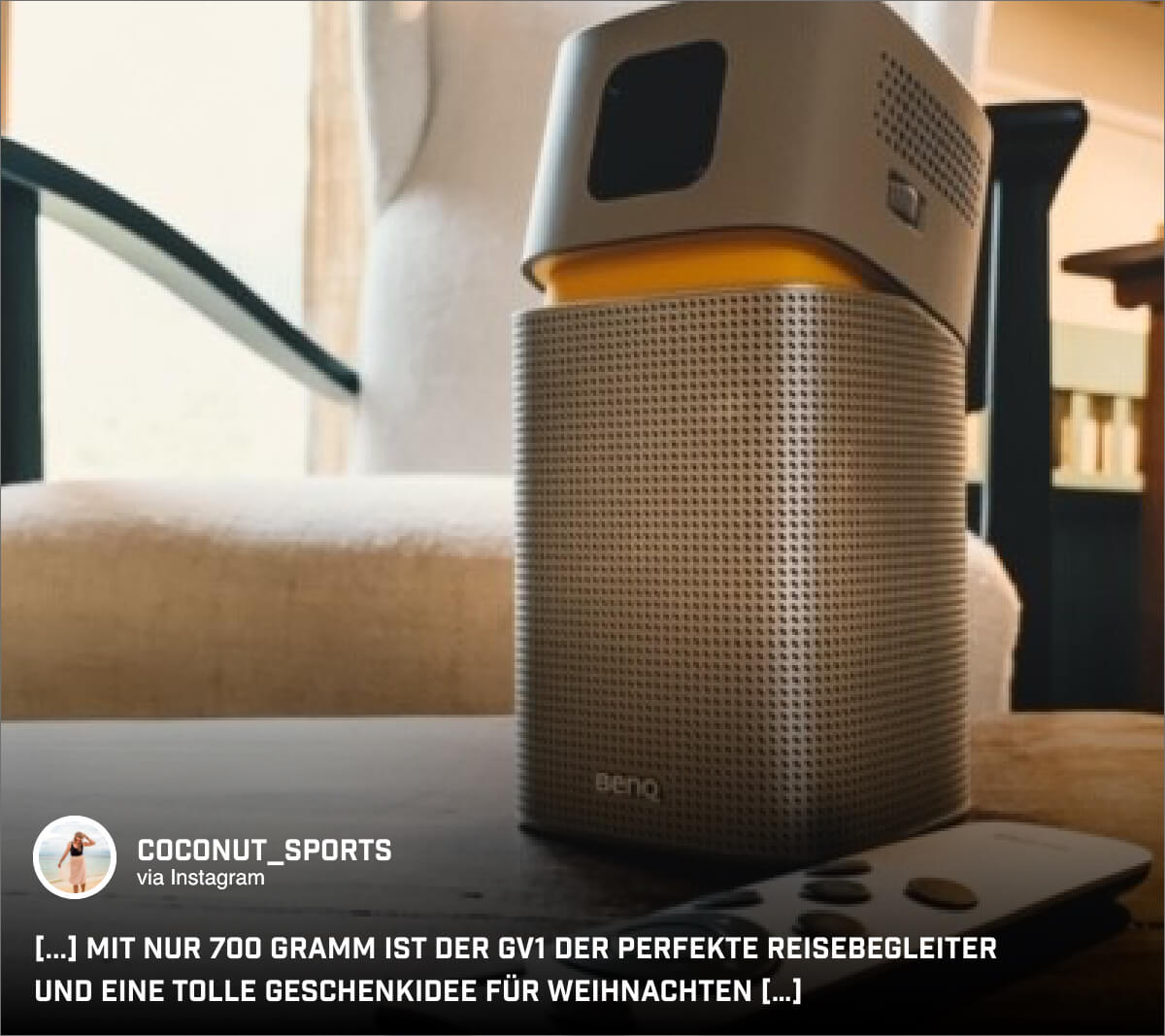 Mit dem portablen Mini-Projektor lässt sich auch @coconut_sports Zeit im Hotelzimmer besser genießen. 