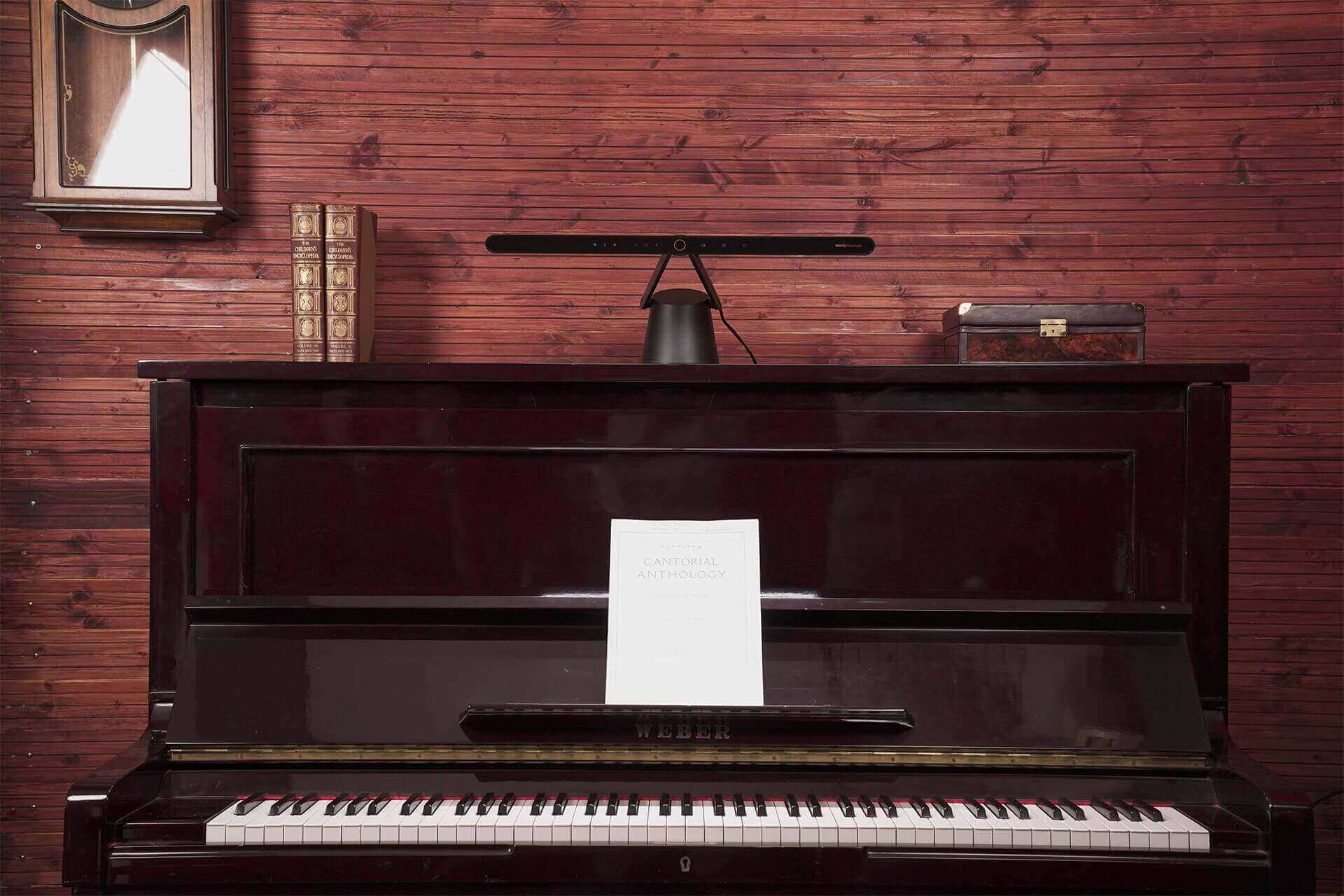 best upright piano lamp