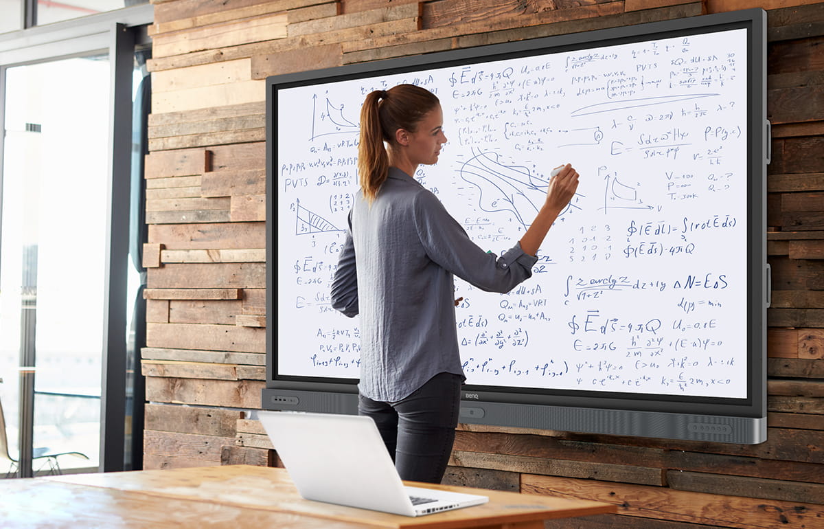 Aktivni Vyuka V Ucebne 21 Stoleti Benq Business Europe