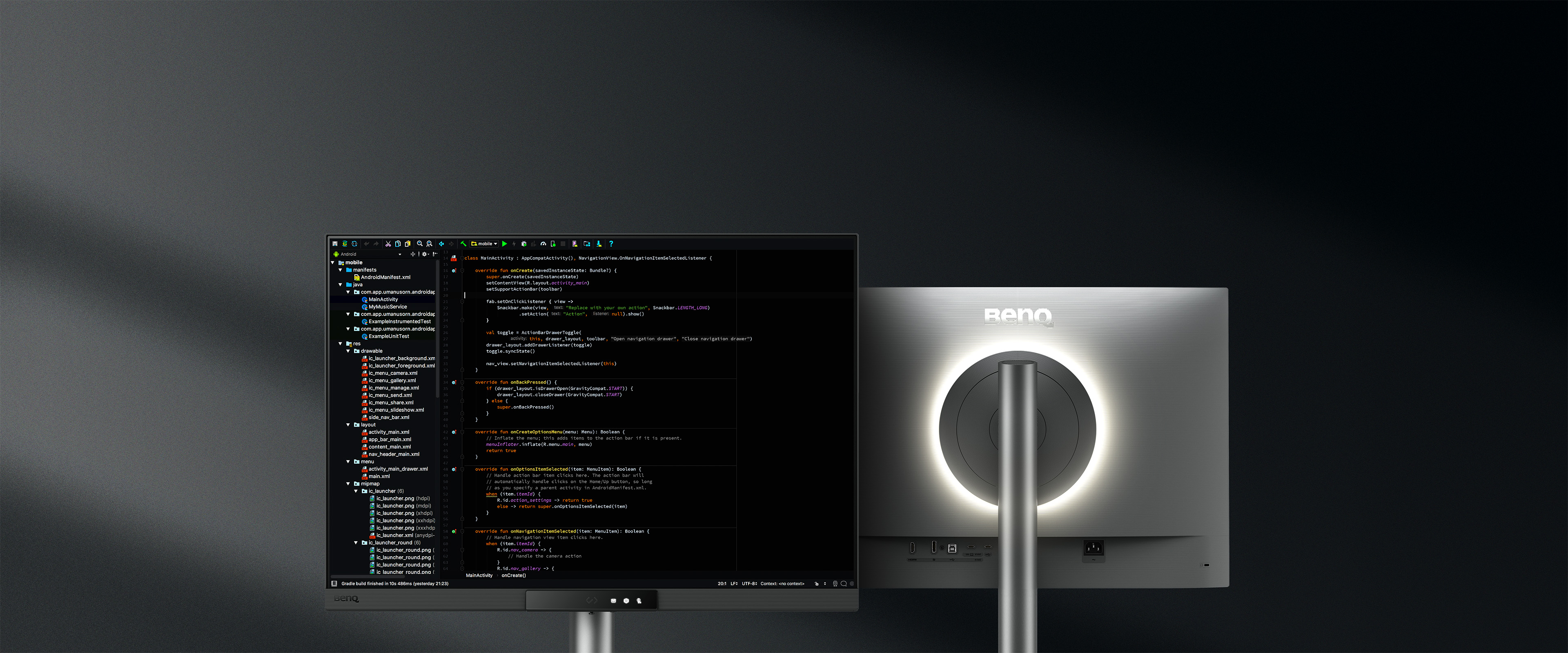 „BenQ“ monitoriuje RD280UG“ dera 28 col. 4K+ skiriamosios gebos, 120 Hz atnaujinimo dažnio ir 3:2 vaizdo proporcijų matinis nanoekranas, „MoonHalo“ foninis apšvietimas, išskirtiniai programavimo režimai, 2000:1 kontrastingumo santykis, ergonomiškas dizainas ir „Eye-Care“ akių apsaugos technologija, tad jį naudojant programuoti daug patogiau.