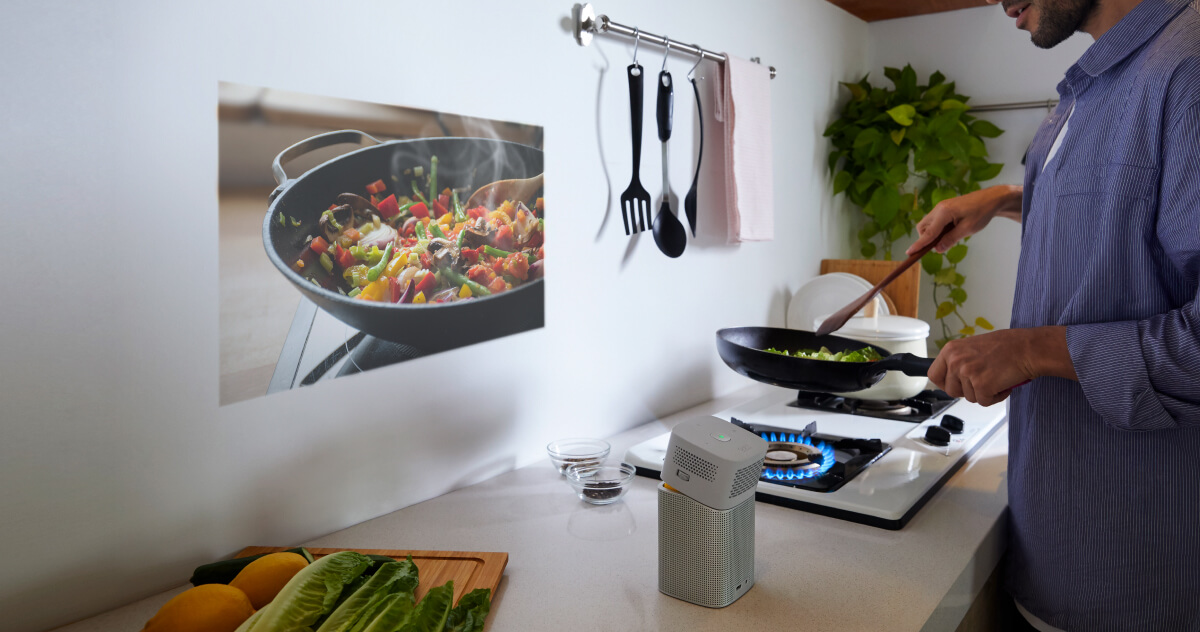 Projiziere das Rezept einfach auf deine Wand wenn du kochst