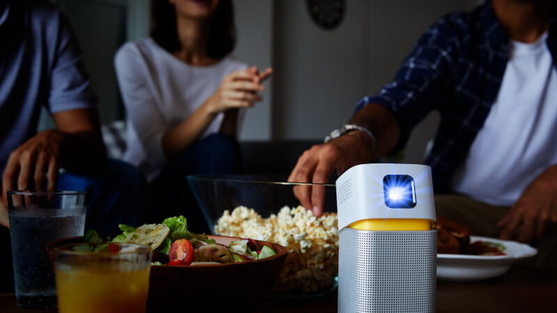  GV1 Light up your get togethers and play spaces, designed for wire-free fun